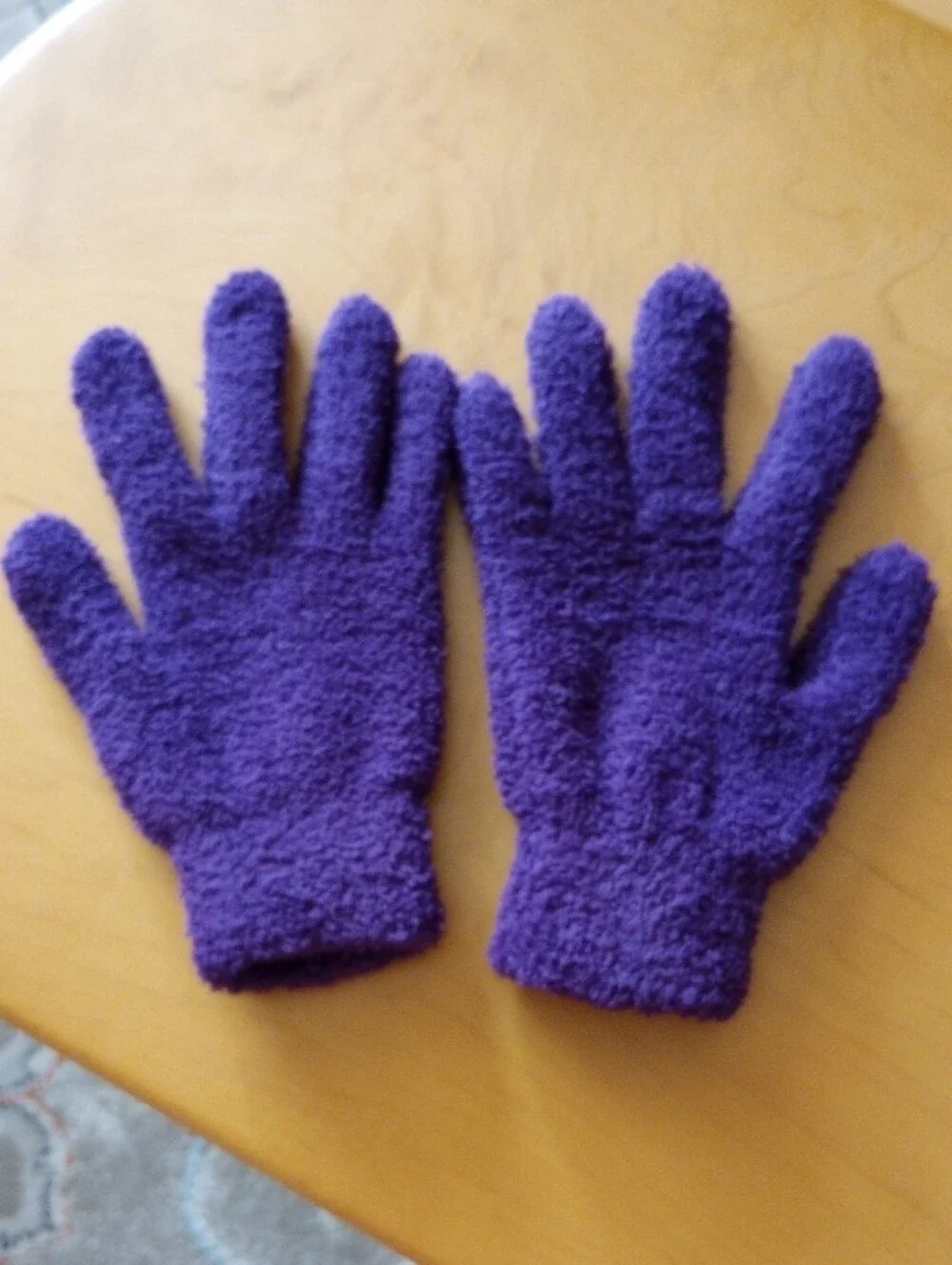 Plush Womens Gloves - Purple (New!)